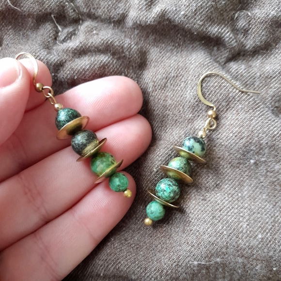 SOLD! African Turqoise 'Saucer' Earrings - Picture 3 of 3